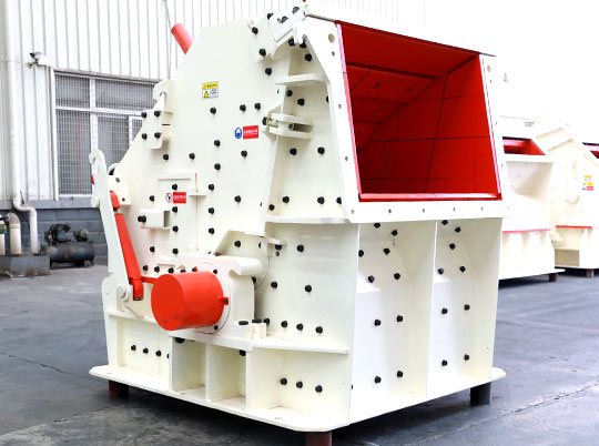 紅星破碎機品質(zhì)取勝，彰顯戰(zhàn)狼精神為國爭光