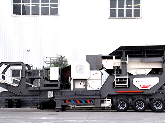 紅星移動(dòng)破碎站，建筑垃圾處理的強(qiáng)助攻