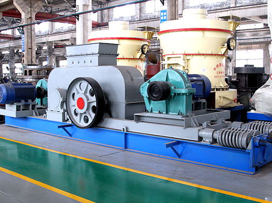 對輥式破碎機輥筒開裂修復(fù)實用方法